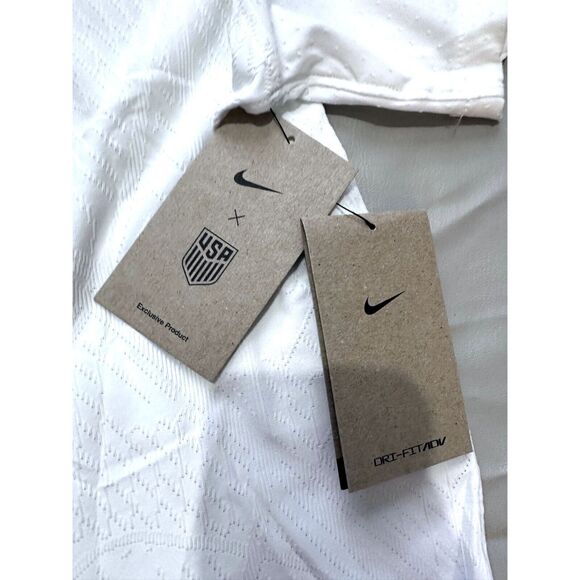 NIKE Men’s 3X USA National Team USMNT soccer 2022/2023 Vapor Jersey DN0638-101 - Picture 7 of 11